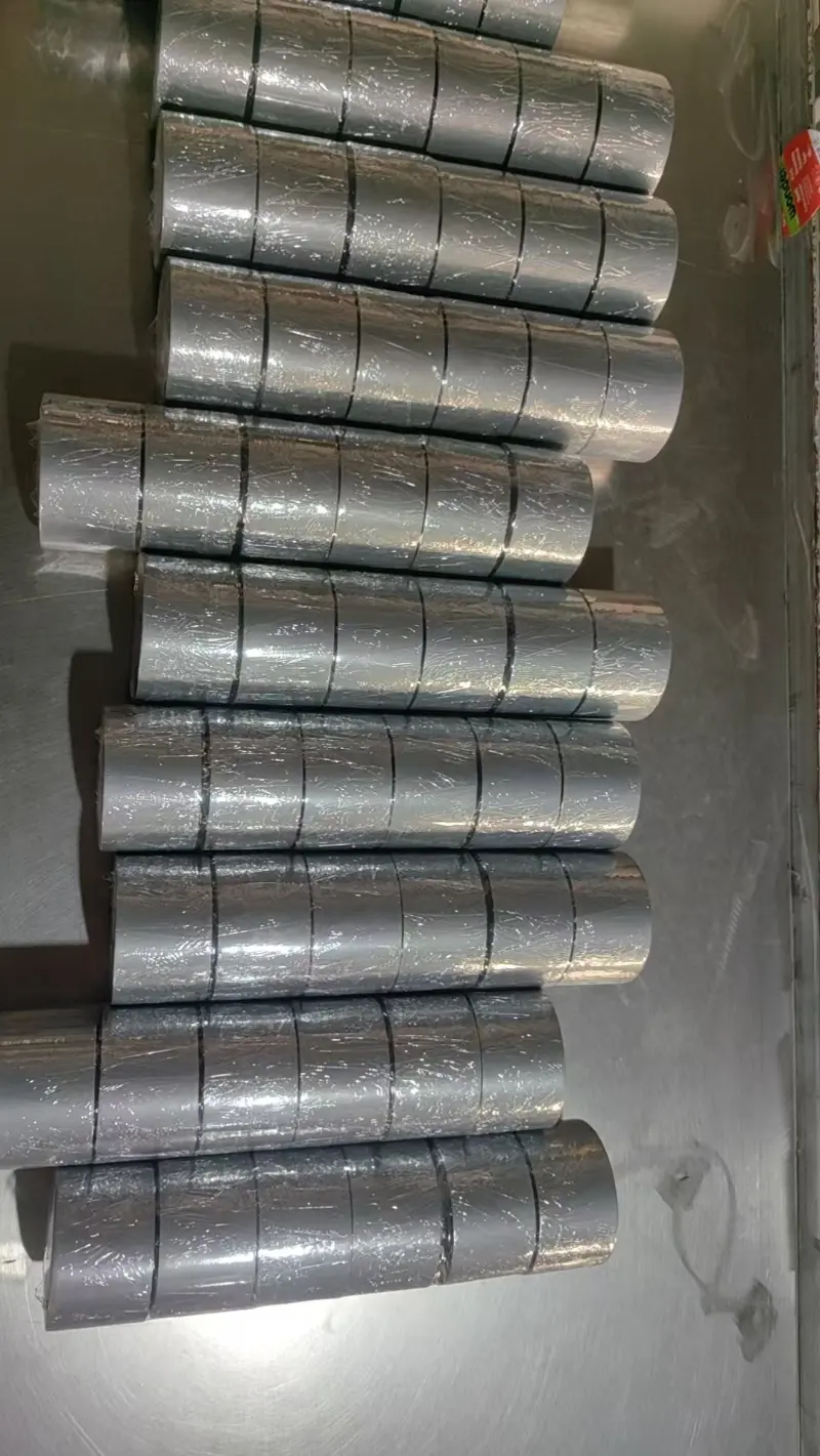 Разлика између лепка на бази воде, лепка на бази уља и лепка за топљење